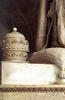 Clemens XIII., Grabmal S. Pietro in Vaticano, Tiara