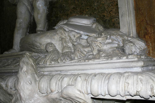 Carlo Bichi, Grabmal S. Agata dei Goti, Kardinalshut