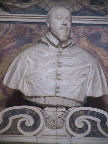 Enrico Caetani, Grabmal S. Pudenziana, Kardinalsstatue