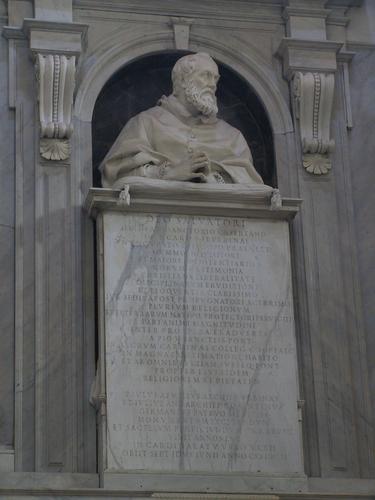 Giulio Antonio Santori, Grabmal S. Giovanni in Laterano, Porträt und Inschrift