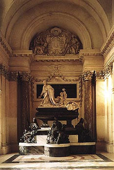 Jules Mazarin, Grabmal Chapelle de l'Institut de France, Gesamtansicht