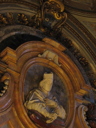 S_Maria_in_Trastevere_Bussi_Giambattista_Wappen_neu