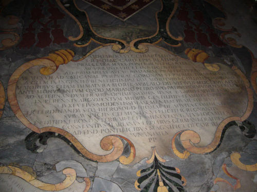 Odoardo Vecchiarelli, Grabmal S. Pietro in Vincoli, Inschrift